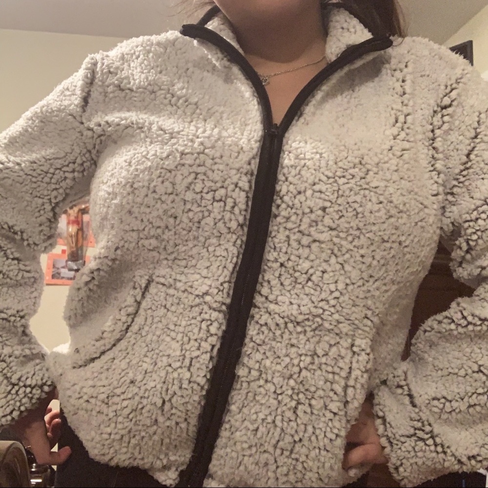 black and white sherpa ♡